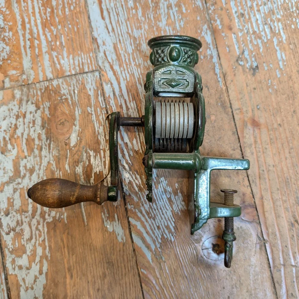 1890s Green Bean Frencher — Aurora Mills